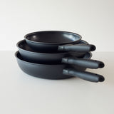 ミッドナイト フライパン 20cm