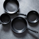 ミッドナイト フライパン 20cm