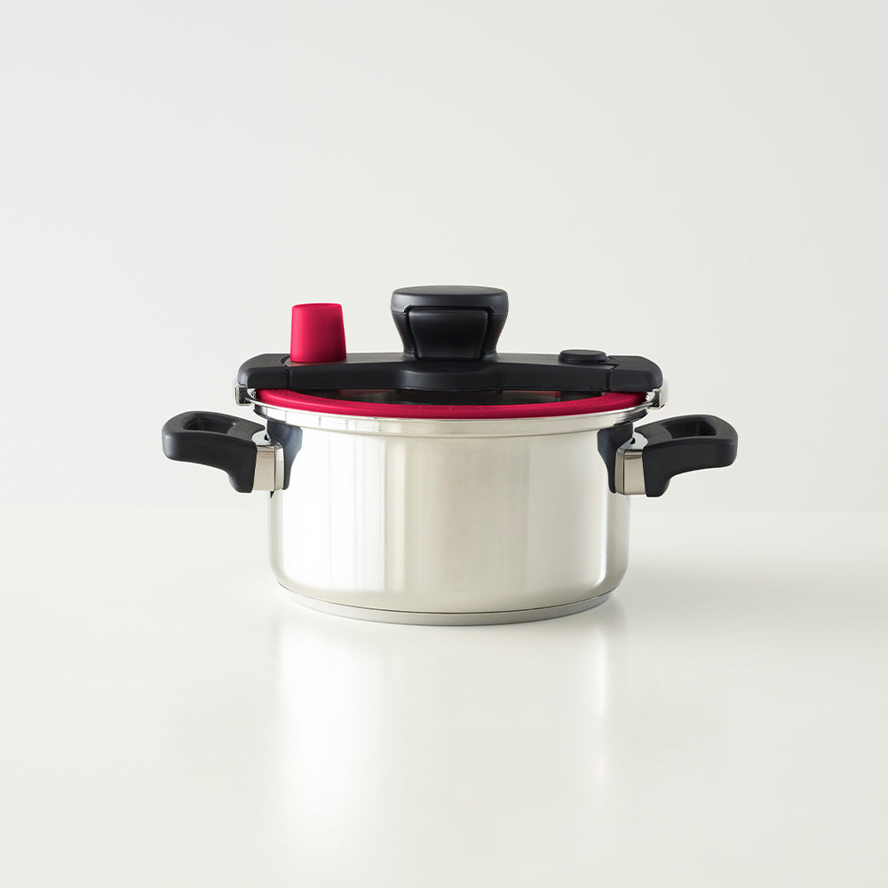 ⭐︎新品・未使用⭐︎MEYER QUICKER COOKING 圧力鍋⭐︎ MEYER QUICKER COOKING 18cm 2.5L Meyer 圧力鍋 18cm 2.5L レシピ