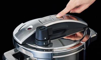 「圧力鍋は怖い」を解消する、安心と使いやすさ。